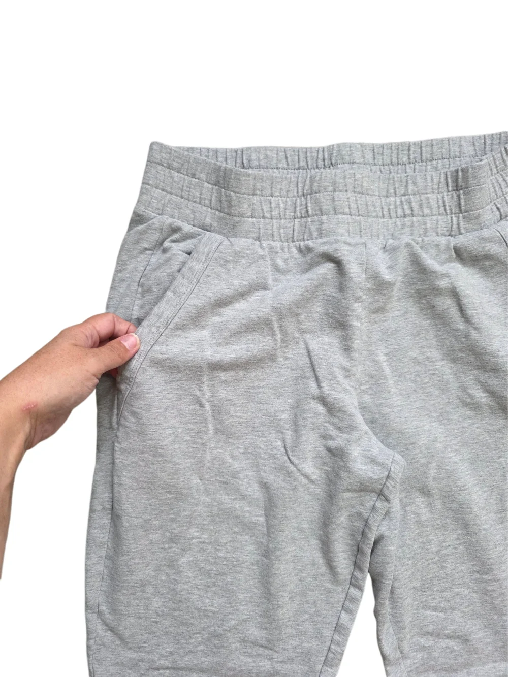 ALO Yoga Light Gray Women's Unwind Sweatpants Size Medium
